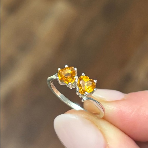 Stunning Natural Citrine double Hearts in 925 Sterling Silver Ring Sz 6.5 - Picture 7 of 7